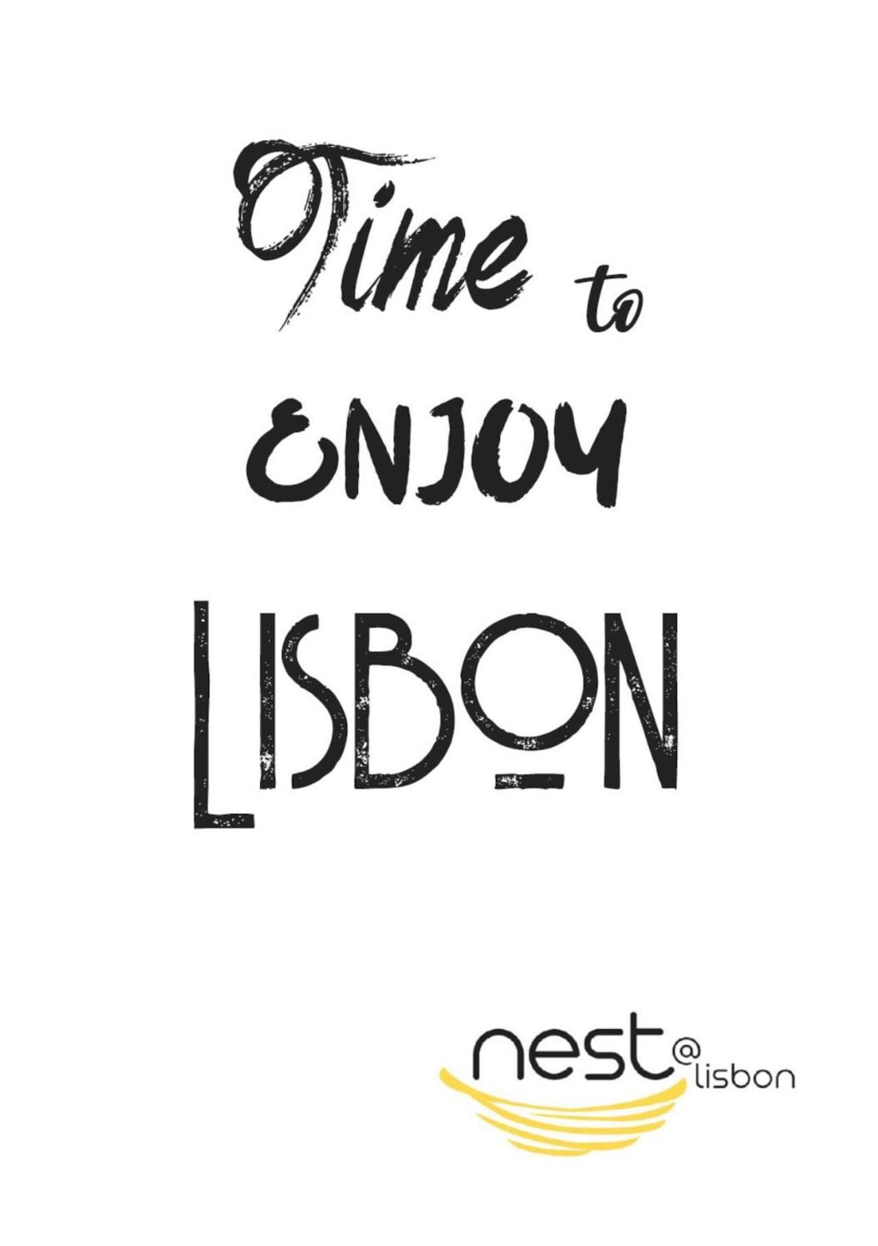 Stylish Getaway In A Mezzanine Flat By The Castle Daire Lisboa Dış mekan fotoğraf