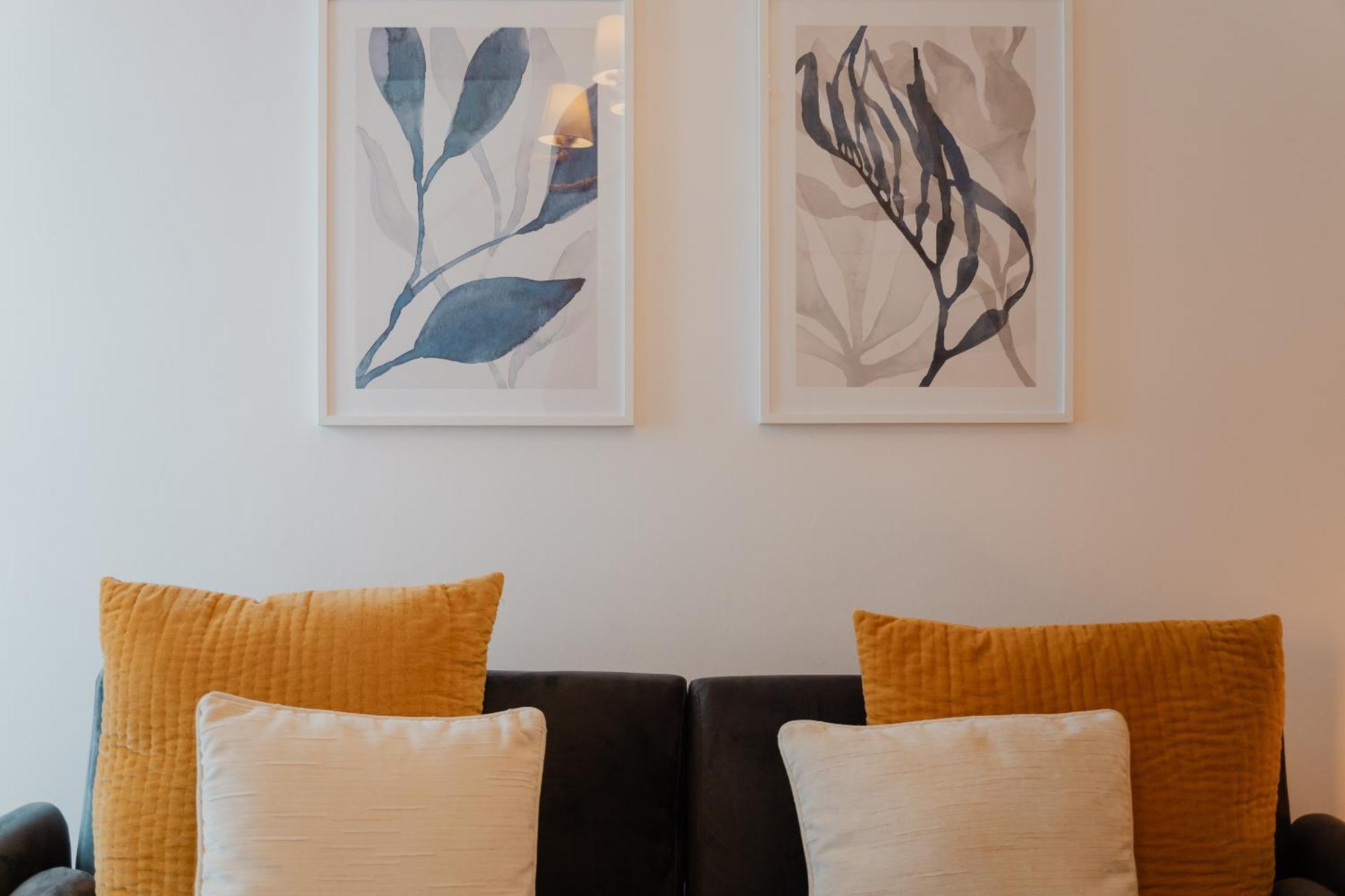 Stylish Getaway In A Mezzanine Flat By The Castle Daire Lisboa Dış mekan fotoğraf